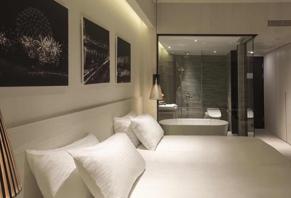 Riverview Suites Taipei Room photo