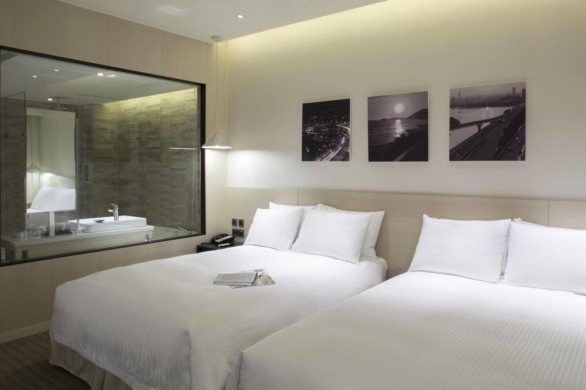 Riverview Suites Taipei Exterior photo